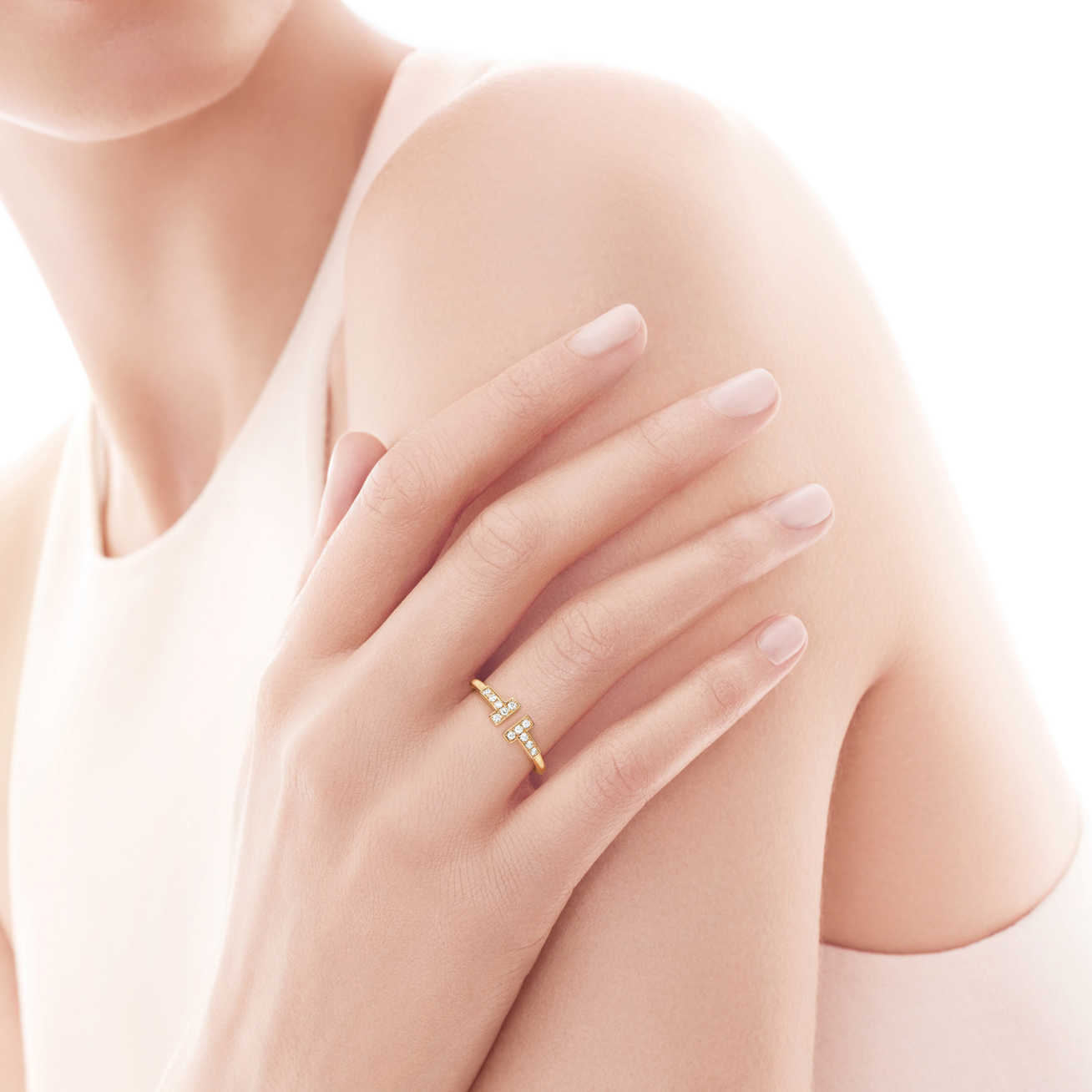 Tiffany T 18K 玫瑰金镶钻线形戒指