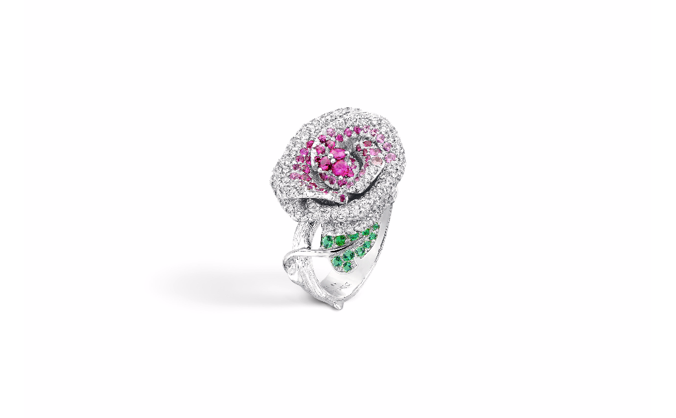 ROSE DIOR BAGATELLE戒指，中号 750/1000白金和粉红色蓝宝石