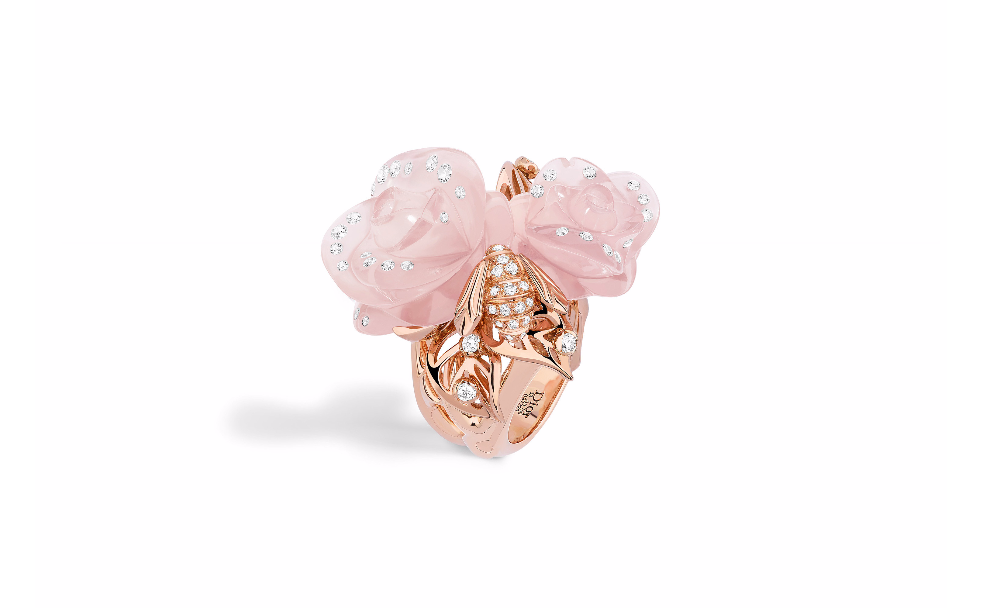 ROSE DIOR PRÉ CATELAN戒指，大号，750/1000玫瑰金，镶嵌钻石和粉红色石英