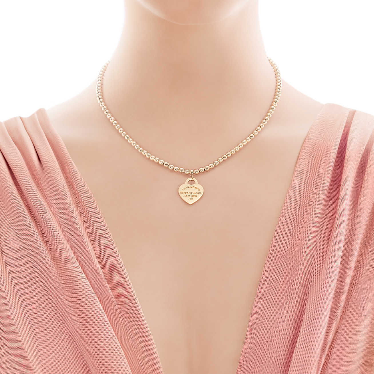 Return to Tiffany™ 系列 Heart Tag 18K 金小号珠式项链